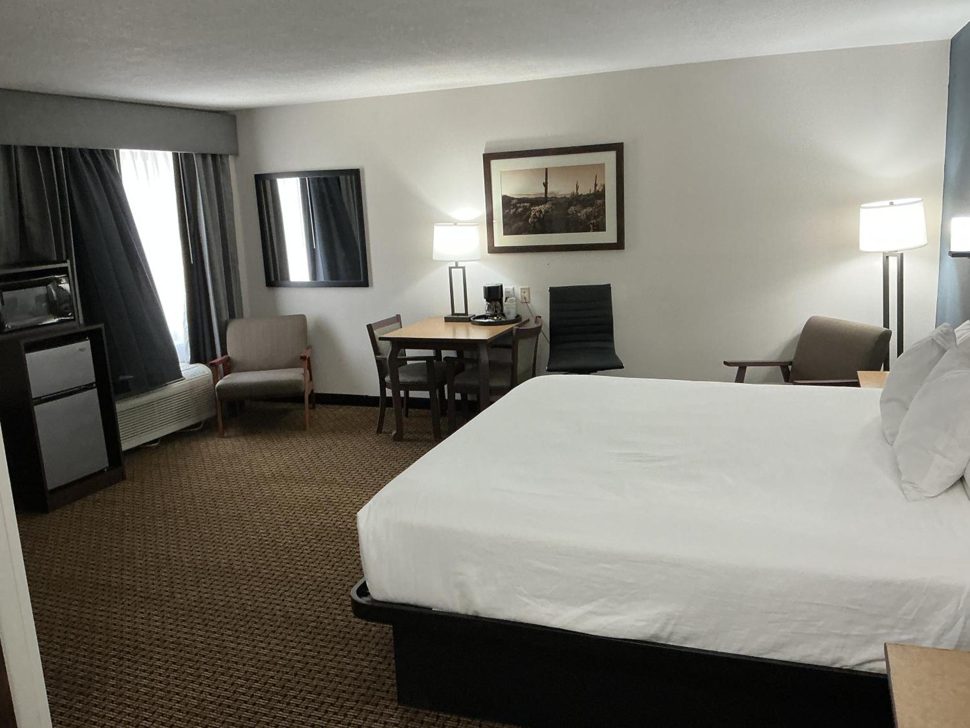King Room - Non-Smoking,1686433784:JPEG
